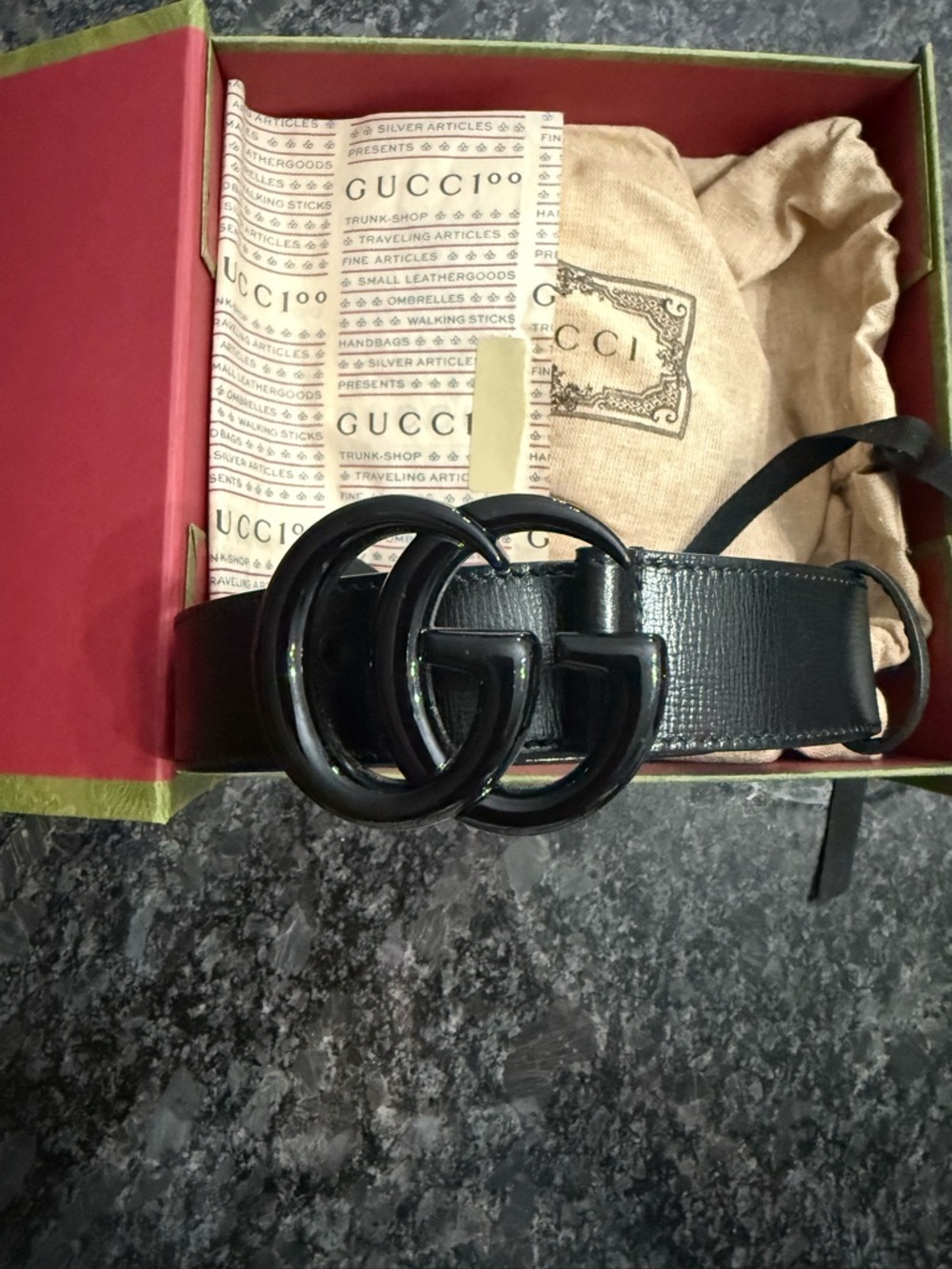 Authentic Gucci Black Leather Belt with Black GG Buckle - Picture 2 of 6
